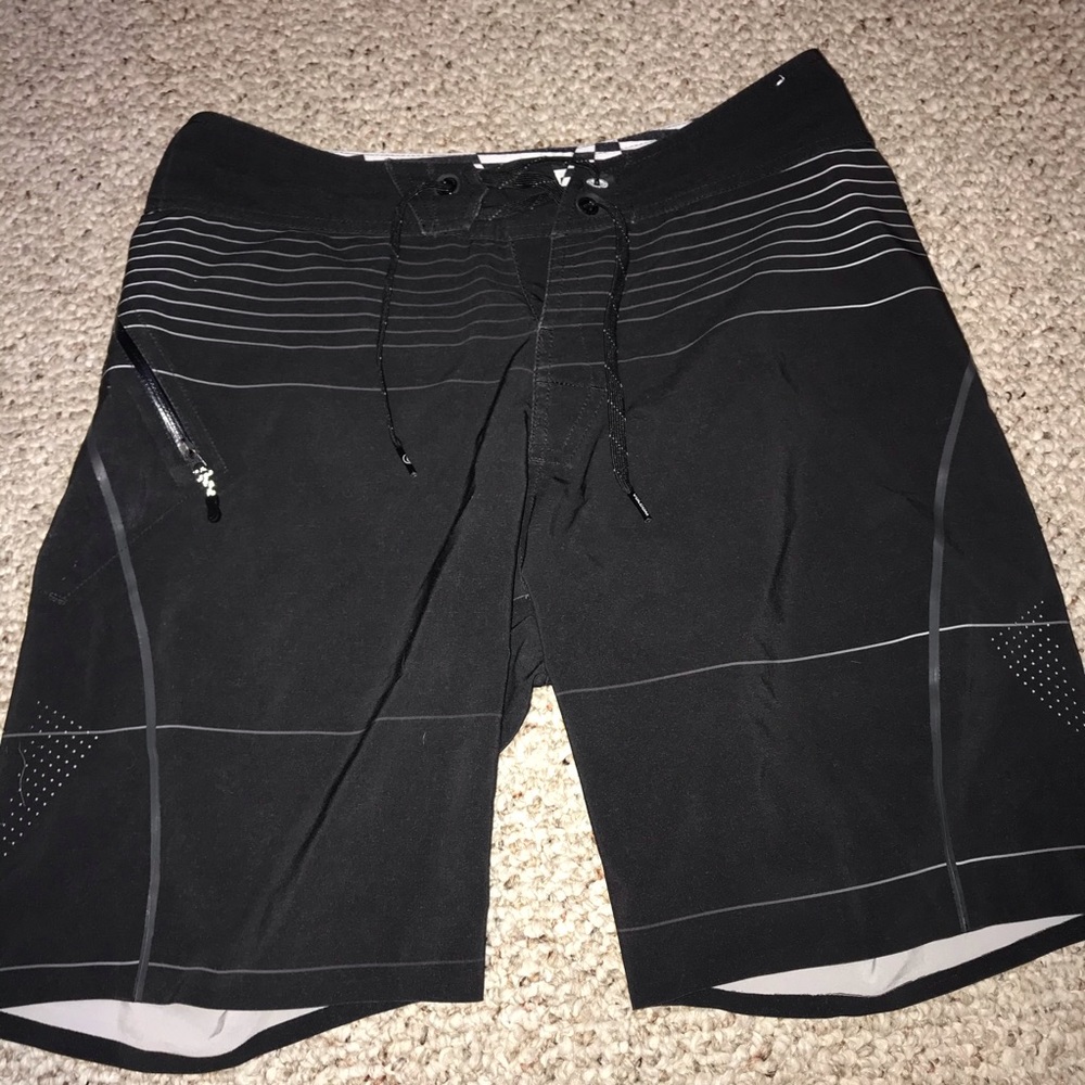 boys volcom swim shorts